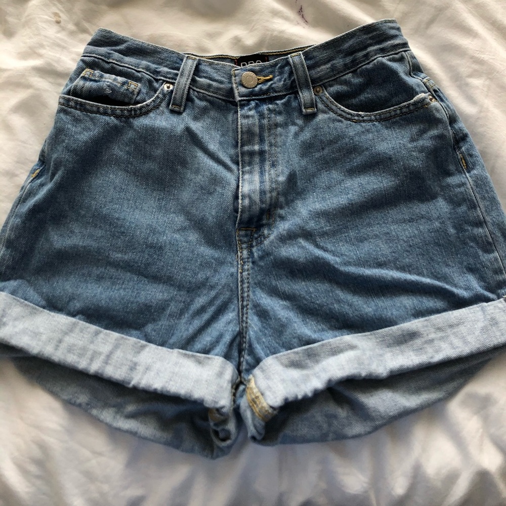 BDG urban outfitters mom shorts